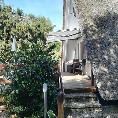 Elf Knusperhaeuschen Mitten Im Gruenen Holiday home Gartow
